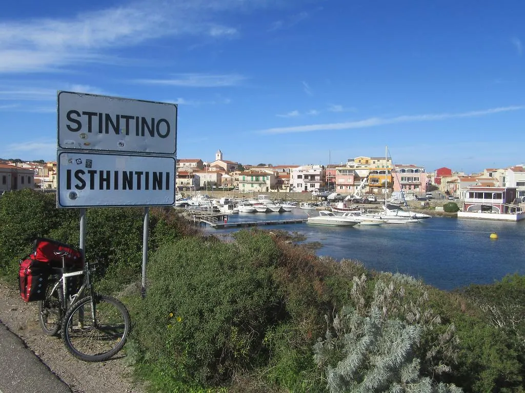 ستينتينو Cala Sabina Appartamento 0*,  إيطاليا